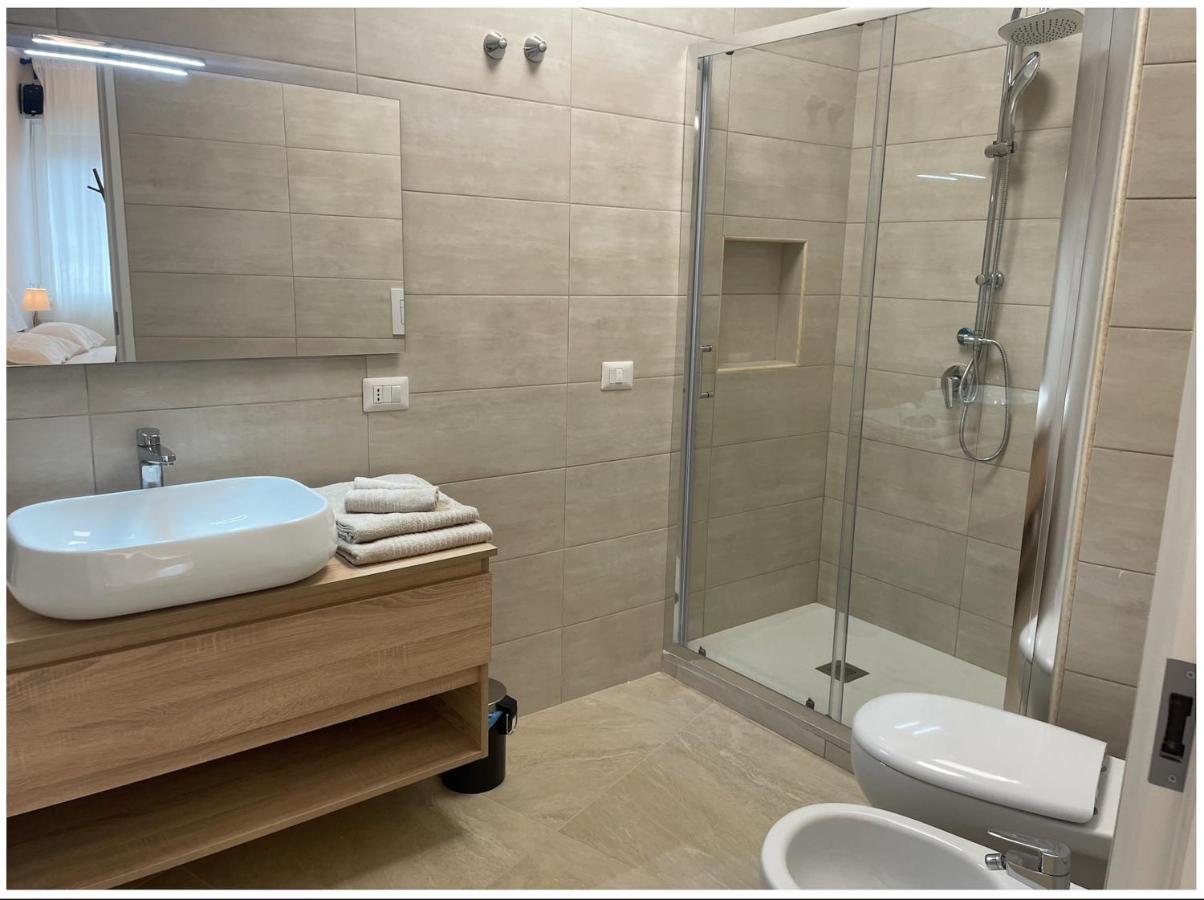 Aurelia'S Suite Napoli Екстериор снимка